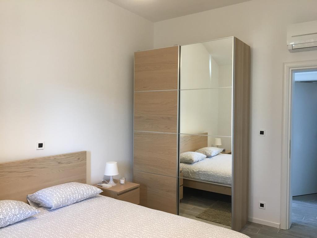 Apartments Plavi&Zuti Zaboric Buitenkant foto