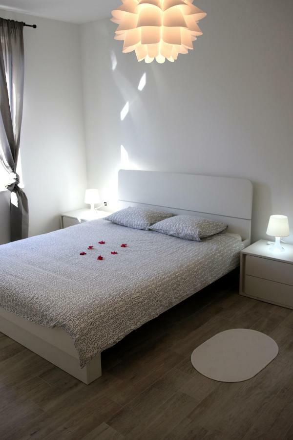 Apartments Plavi&Zuti Zaboric Buitenkant foto